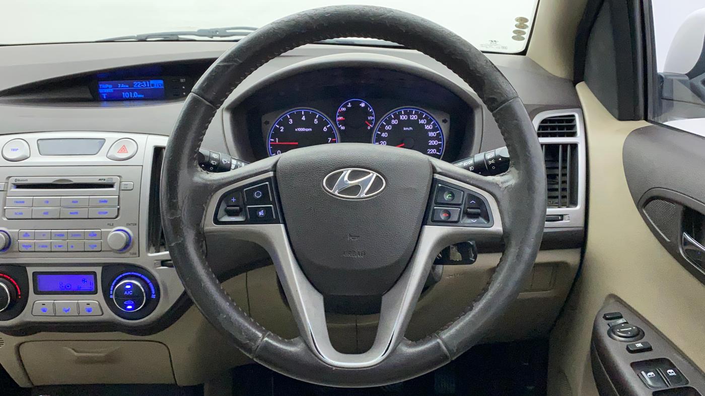 2011 Hyundai i20 ASTA 1.2, Petrol, Manual, 54,355 km, Steering Wheel Close Up