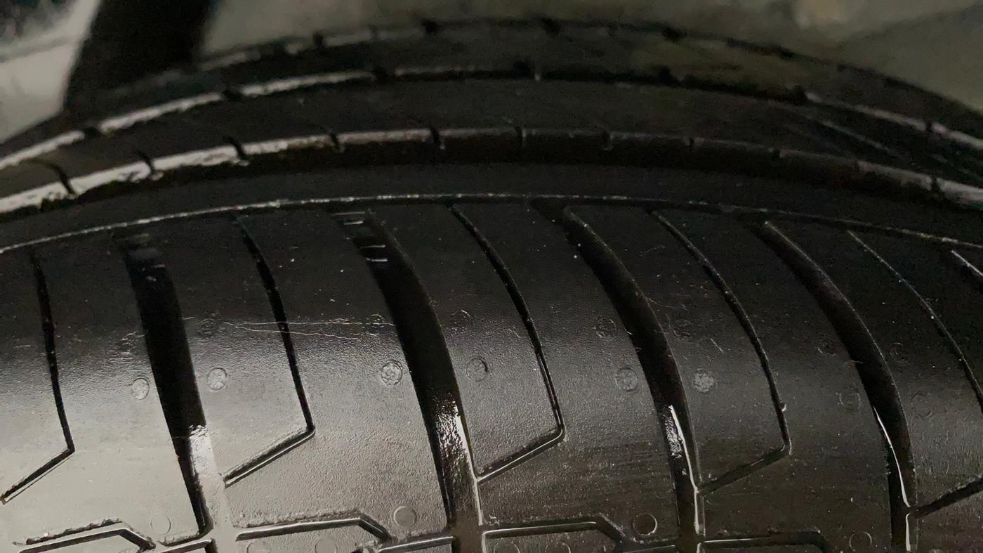 2011 Hyundai i20 ASTA 1.2, Petrol, Manual, 54,355 km, Left Rear Tyre Tread