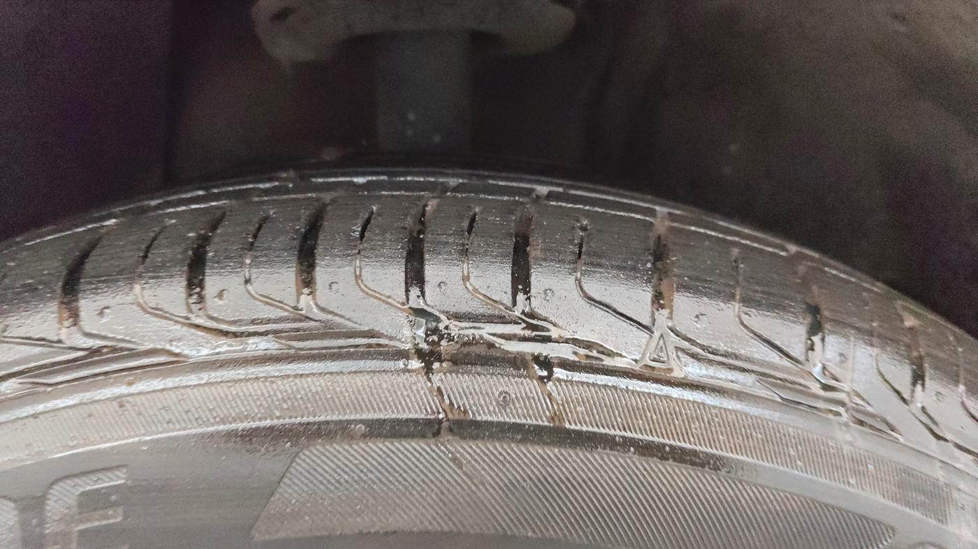 2022 Tata NEXON XZ PLUS PETROL, Petrol, Manual, 16,153 km, Right Front Tyre Tread