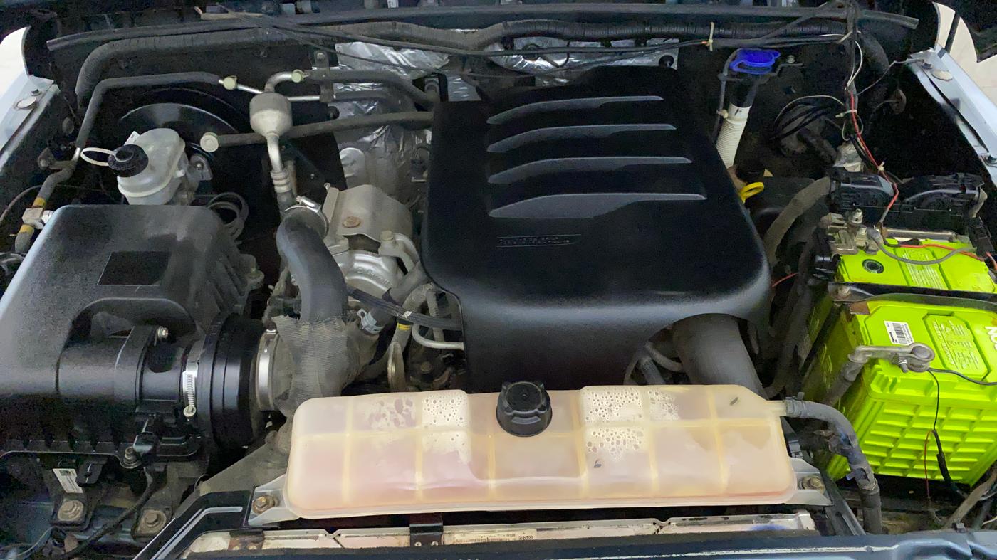 2021 Mahindra Thar LX  P 4WD AT CONVERTIBLE, Petrol, Automatic, 12,345 km, Engine View