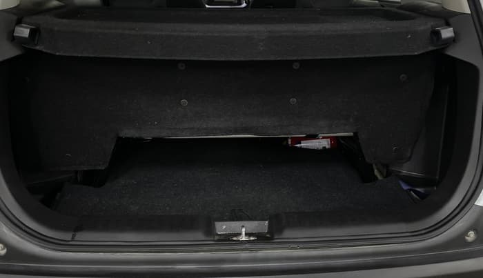 2024 Maruti BREZZA VXI S-CNG, CNG, Manual, 15,286 km, Boot Inside
