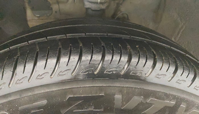 2019 Hyundai Elite i20 SPORTZ PLUS 1.2, Petrol, Manual, 96,928 km, Left Front Tyre Tread