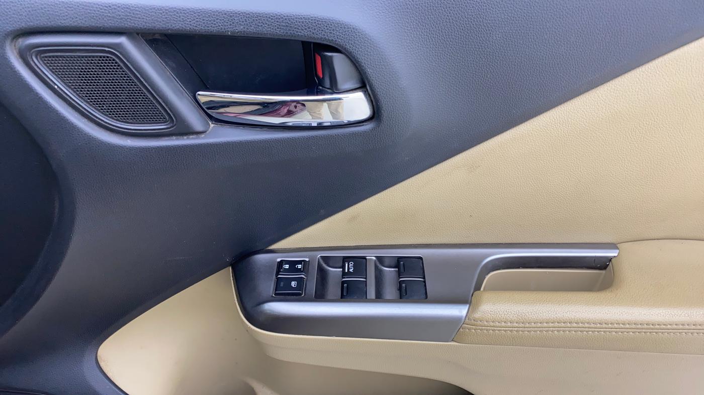 2014 Honda City 1.5L I-VTEC VX, Petrol, Manual, 45,330 km, Driver Side Door Panels Control