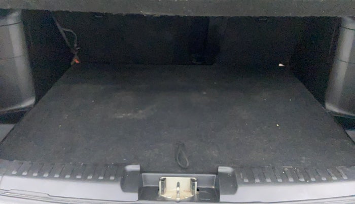 2020 Maruti Vitara Brezza ZXI +, Petrol, Manual, 55,553 km, Boot Inside