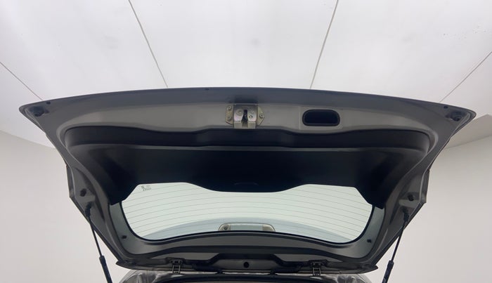 2020 Maruti Vitara Brezza ZXI +, Petrol, Manual, 55,553 km, Boot Door Open