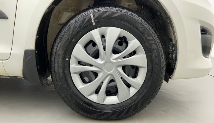 2014 Maruti Swift Dzire VDI BS IV, Diesel, Manual, 54,356 km, Right Front Wheel