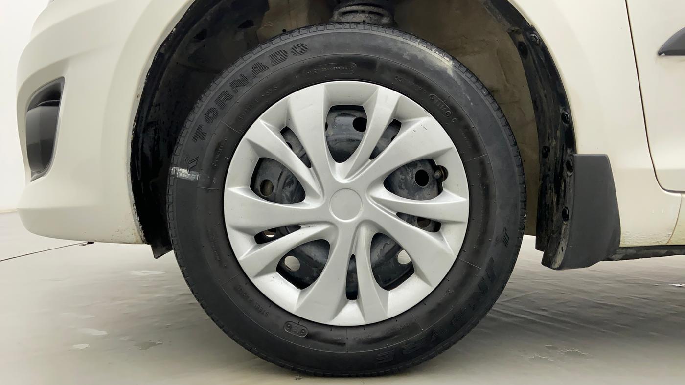 2014 Maruti Swift Dzire VDI BS IV, Diesel, Manual, 54,356 km, Left Front Wheel