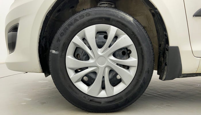 2014 Maruti Swift Dzire VDI BS IV, Diesel, Manual, 54,356 km, Left Front Wheel