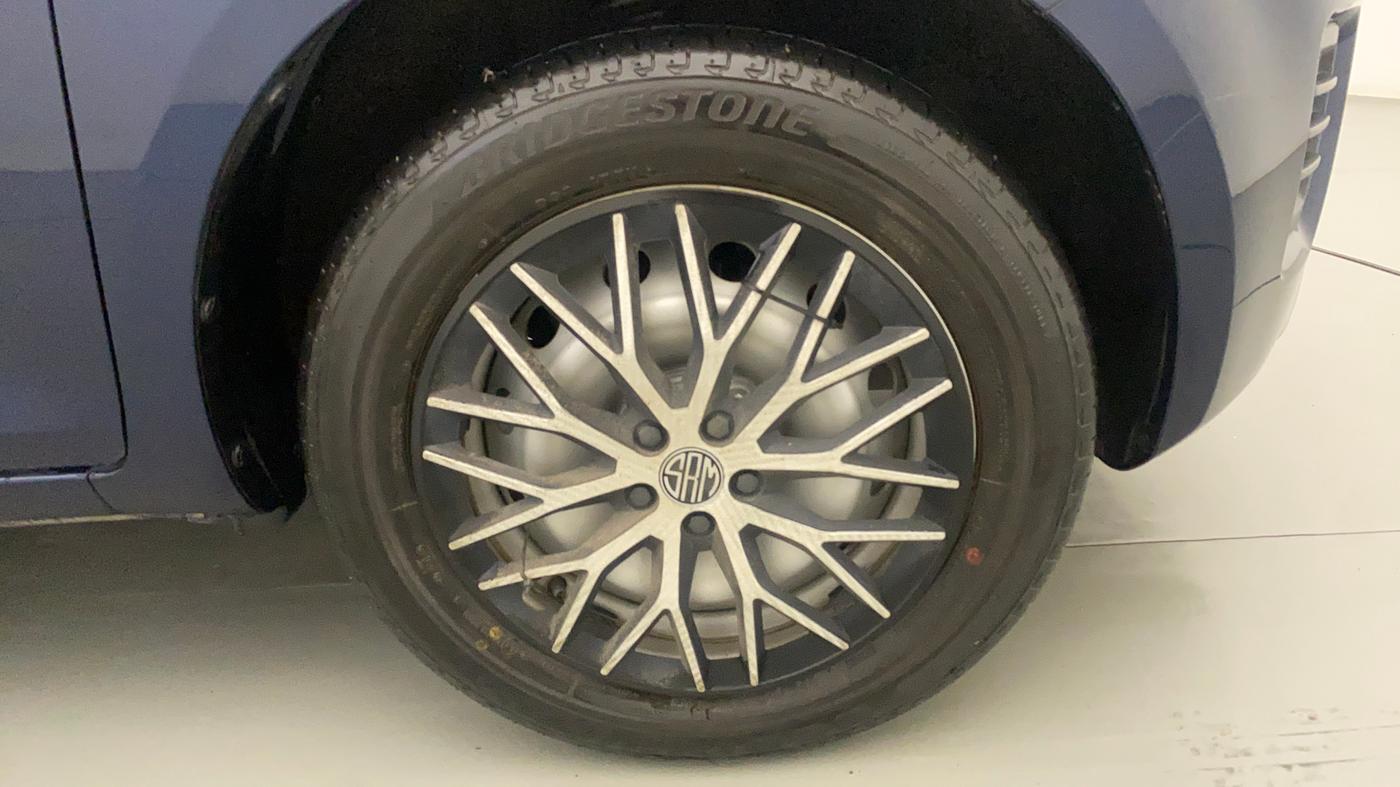 2023 Maruti IGNIS SIGMA 1.2, Petrol, Manual, 4,684 km, Right Front Wheel