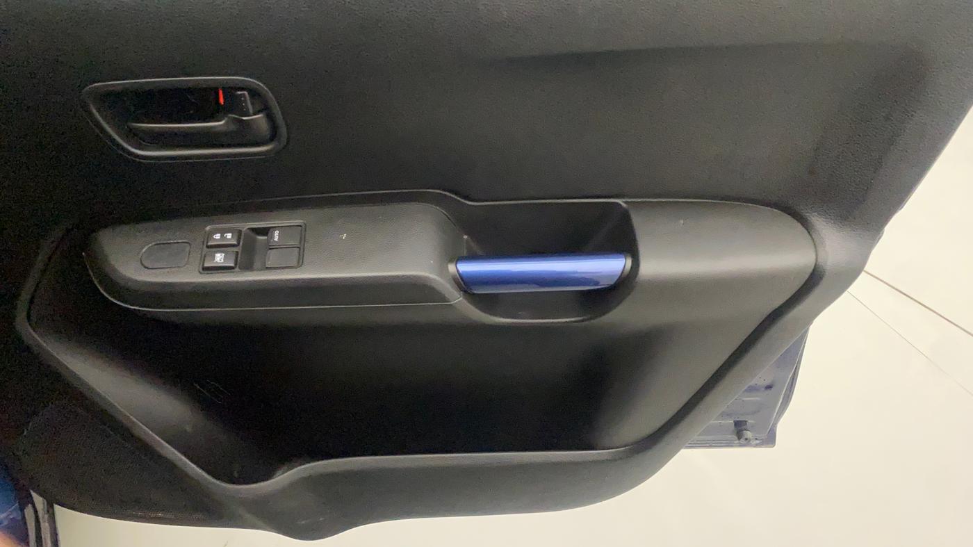 2023 Maruti IGNIS SIGMA 1.2, Petrol, Manual, 4,684 km, Driver Side Door Panels Control