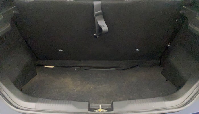 2023 Maruti IGNIS SIGMA 1.2, Petrol, Manual, 4,684 km, Boot Inside