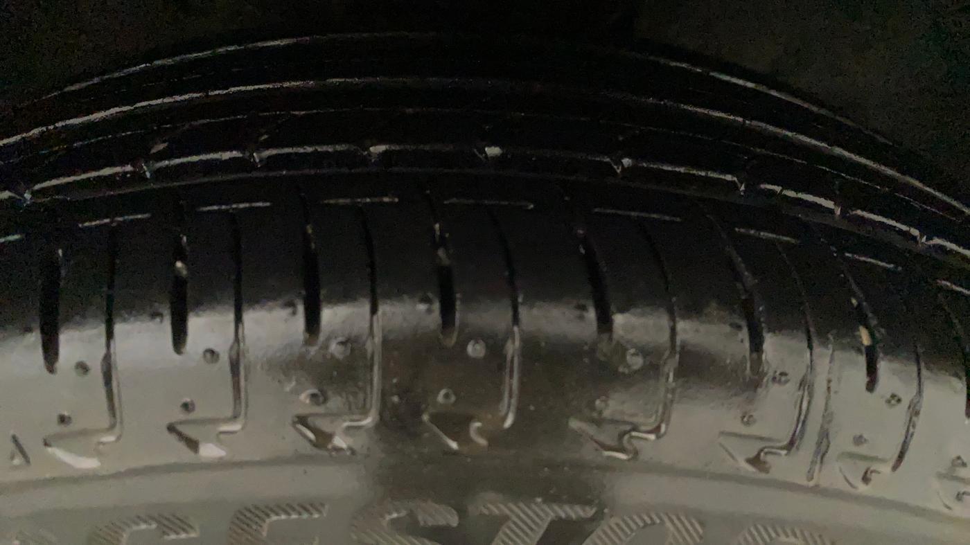 2023 Maruti IGNIS SIGMA 1.2, Petrol, Manual, 4,684 km, Right Front Tyre Tread