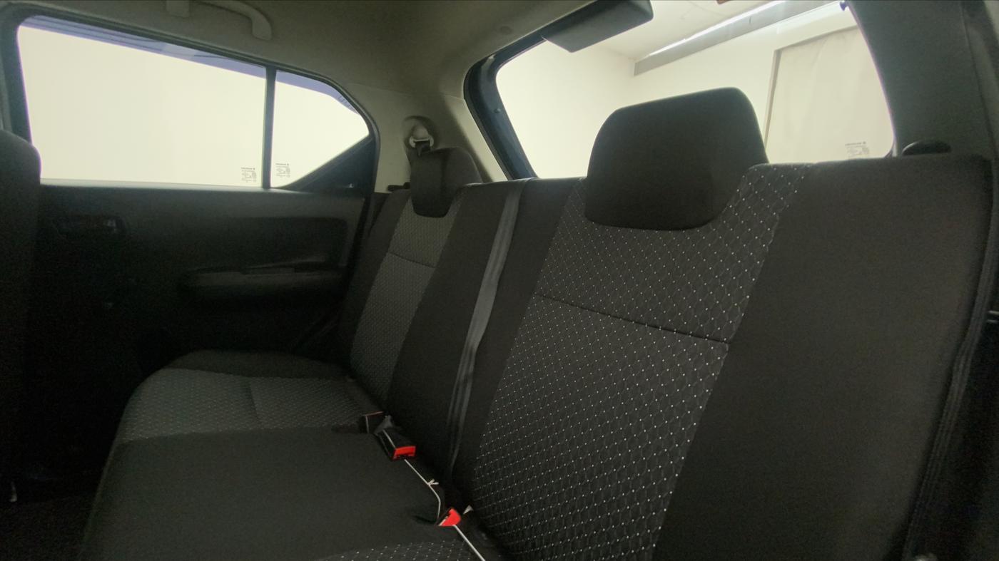 2023 Maruti IGNIS SIGMA 1.2, Petrol, Manual, 4,684 km, Right Side Rear Door Cabin