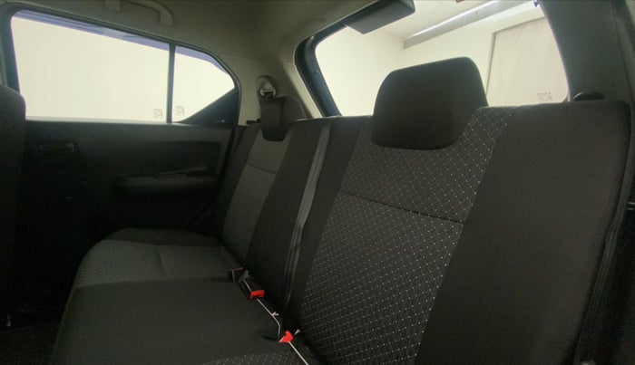 2023 Maruti IGNIS SIGMA 1.2, Petrol, Manual, 4,684 km, Right Side Rear Door Cabin