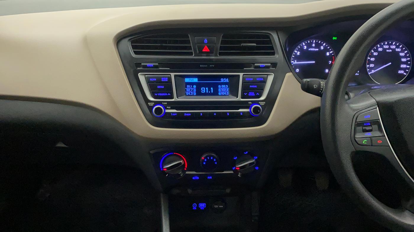 2015 Hyundai Elite i20 MAGNA 1.2, Petrol, Manual, 53,726 km, Air Conditioner