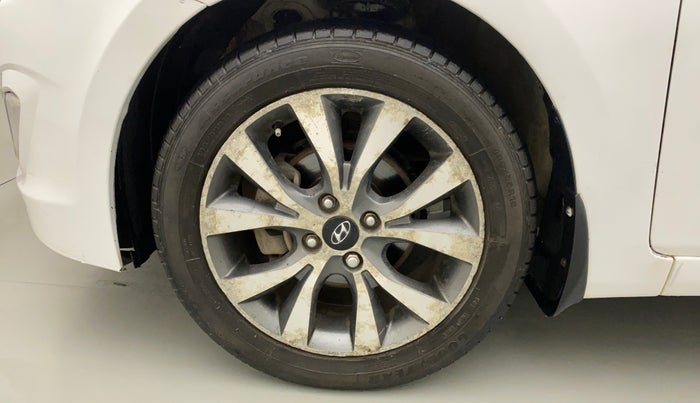 2016 Hyundai Verna FLUIDIC 1.6 CRDI SX 4S, Diesel, Manual, 77,673 km, Left Front Wheel