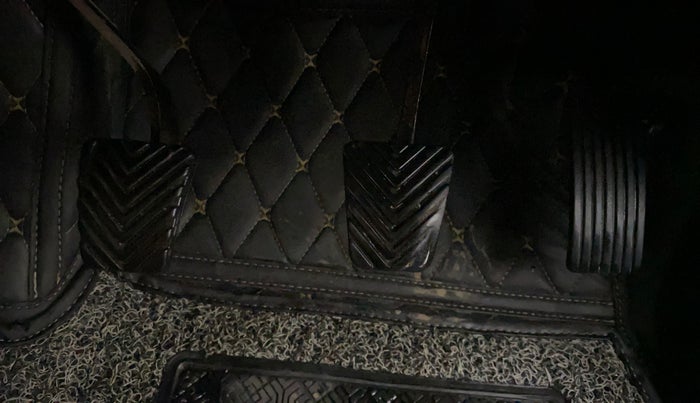 2016 Hyundai Creta SX PLUS  ANNIVERSARY EDITION 1.6 PETROL, Petrol, Manual, 88,267 km, Pedals