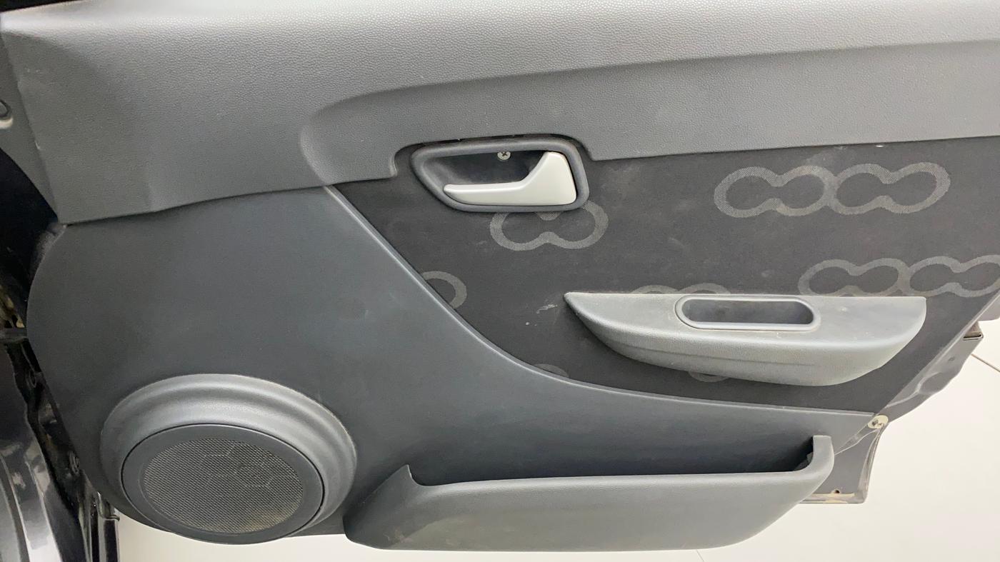 2015 Maruti Alto 800 LXI, Petrol, Manual, 29,713 km, Driver Side Door Panels Control
