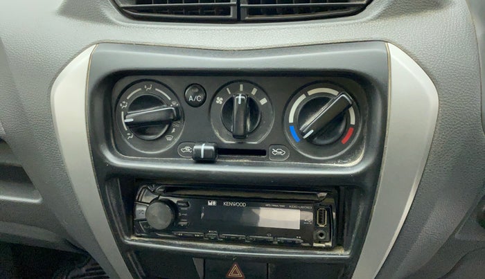 2015 Maruti Alto 800 LXI, Petrol, Manual, 29,713 km, AC Unit - Directional switch has minor damage