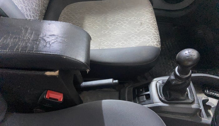 2017 Maruti Alto 800 LXI, Petrol, Manual, 45,038 km, Gear Lever