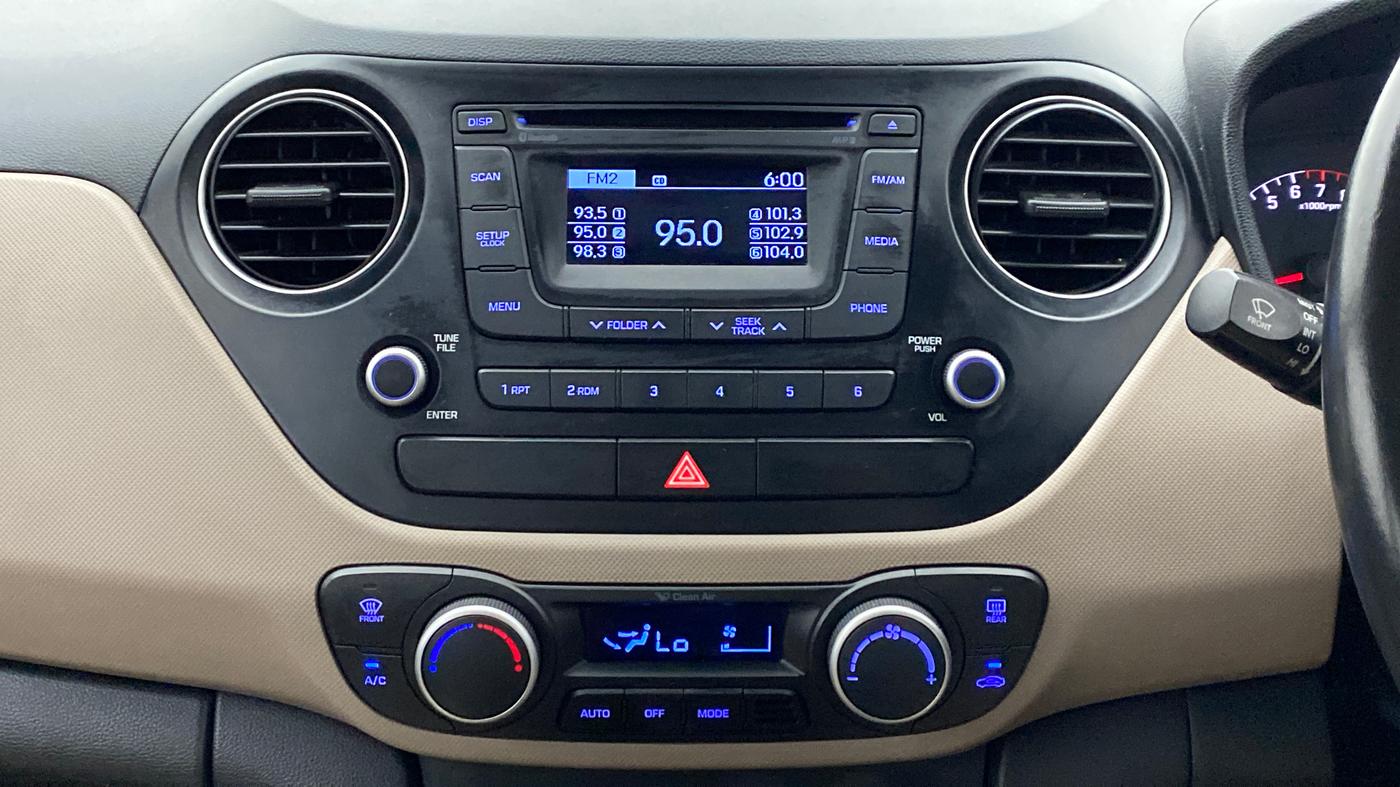 2014 Hyundai Xcent SX 1.2 OPT, Petrol, Manual, 80,274 km, Air Conditioner