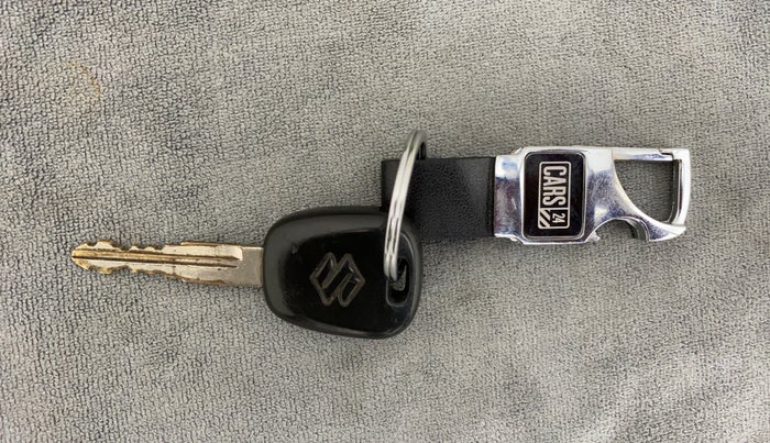 2010 Maruti Swift Dzire LXI, Petrol, Manual, 46,707 km, Key Close Up