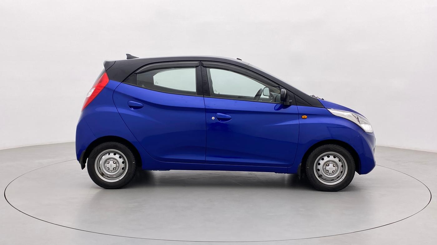 2017 Hyundai Eon ERA PLUS, Petrol, Manual, 33,083 km, Right Side View