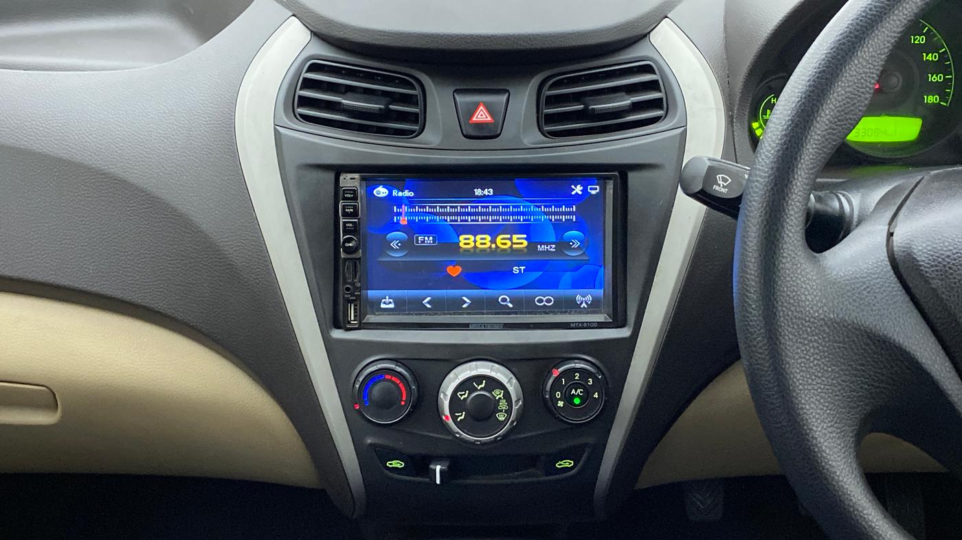 2017 Hyundai Eon ERA PLUS, Petrol, Manual, 33,083 km, Air Conditioner