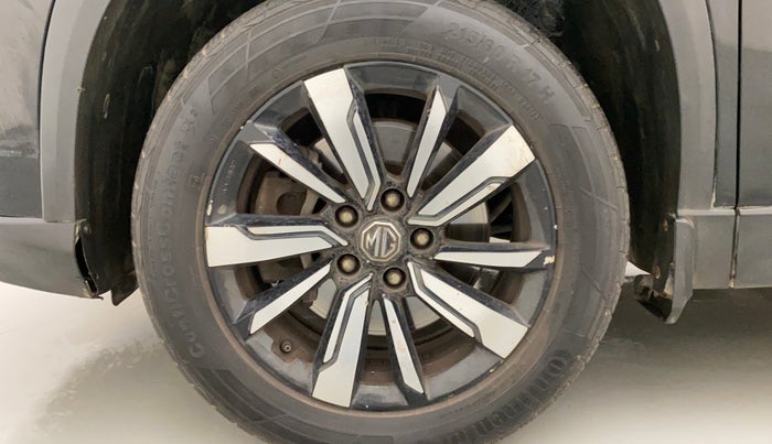 2019 MG HECTOR SHARP 2.0 DIESEL, Diesel, Manual, 49,559 km, Left front tyre - Minor crack