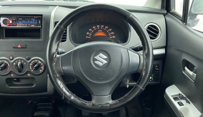 2012 Maruti Wagon R 1.0 LXI CNG, CNG, Manual, 98,525 km, Steering Wheel Close Up