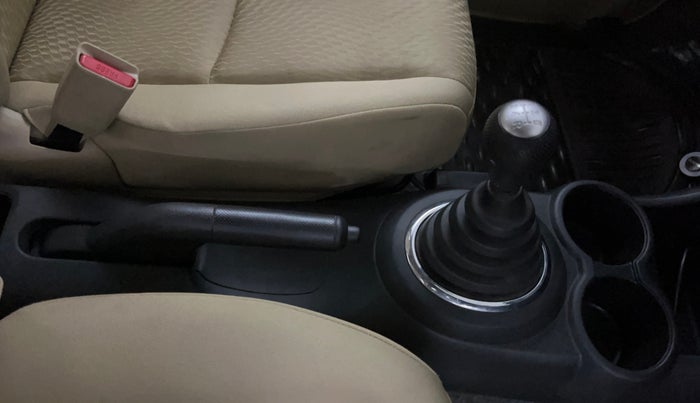 2014 Honda Amaze 1.2L I-VTEC S, Petrol, Manual, 12,122 km, Gear Lever