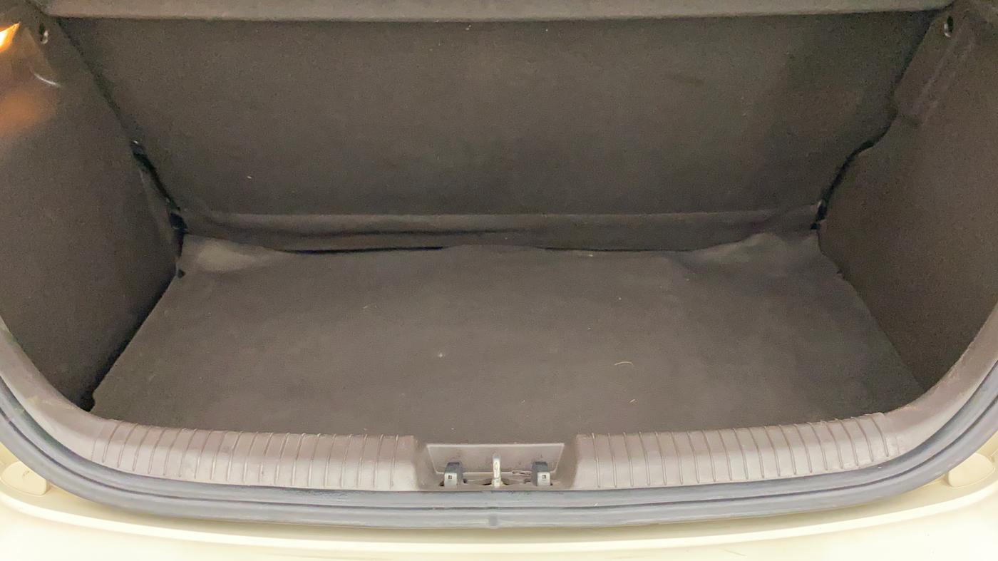 2010 Hyundai i20 MAGNA (O) 1.2, Petrol, Manual, 62,380 km, Boot Inside