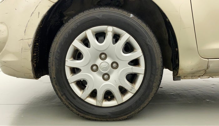 2010 Hyundai i20 MAGNA (O) 1.2, Petrol, Manual, 62,380 km, Left Front Wheel