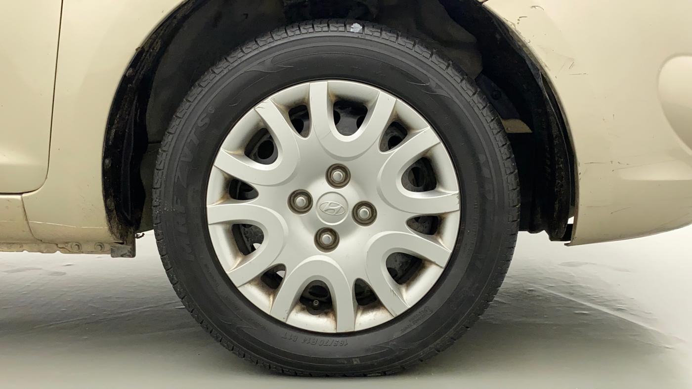 2010 Hyundai i20 MAGNA (O) 1.2, Petrol, Manual, 62,380 km, Right Front Wheel