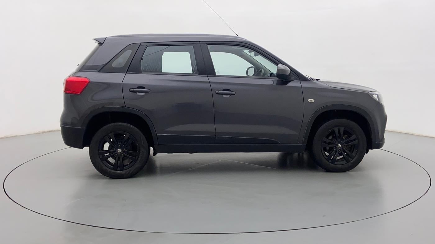 2018 Maruti Vitara Brezza ZDI AMT, Diesel, Automatic, 62,125 km, Right Side