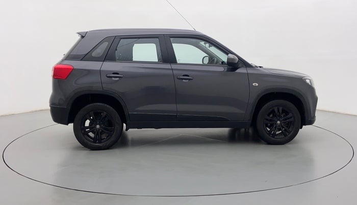 2018 Maruti Vitara Brezza ZDI AMT, Diesel, Automatic, 62,125 km, Right Side