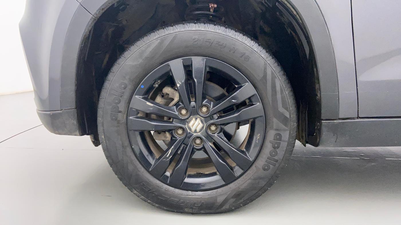 2018 Maruti Vitara Brezza ZDI AMT, Diesel, Automatic, 62,125 km, Left Front Wheel