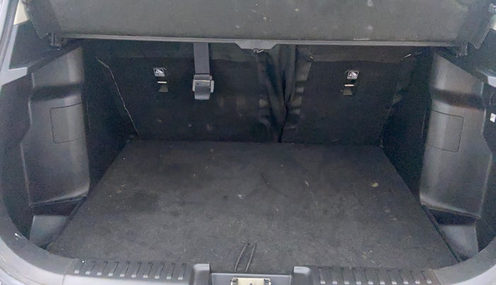 2018 Maruti Vitara Brezza ZDI AMT, Diesel, Automatic, 62,125 km, Boot Inside