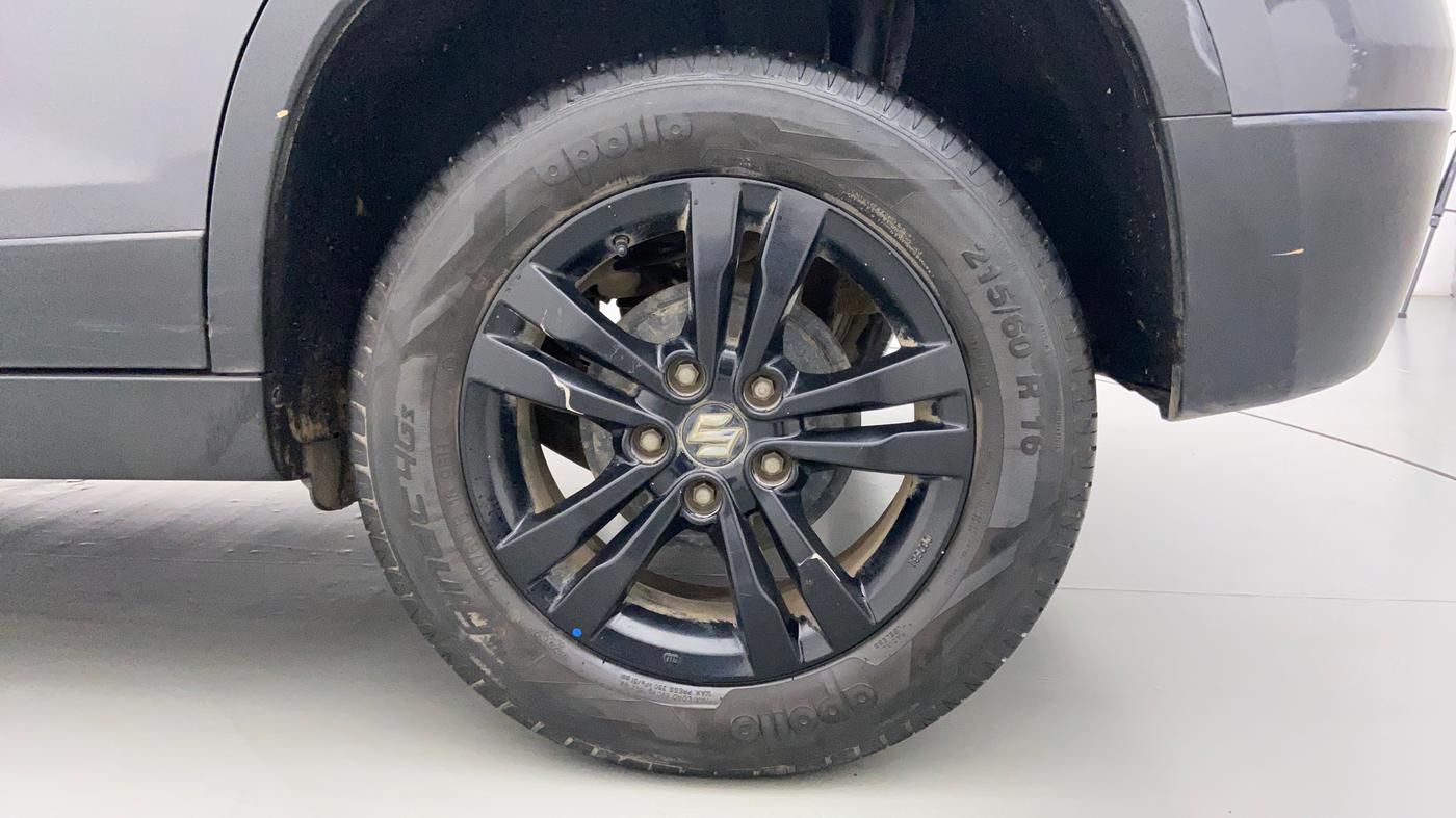 2018 Maruti Vitara Brezza ZDI AMT, Diesel, Automatic, 62,125 km, Left Rear Wheel