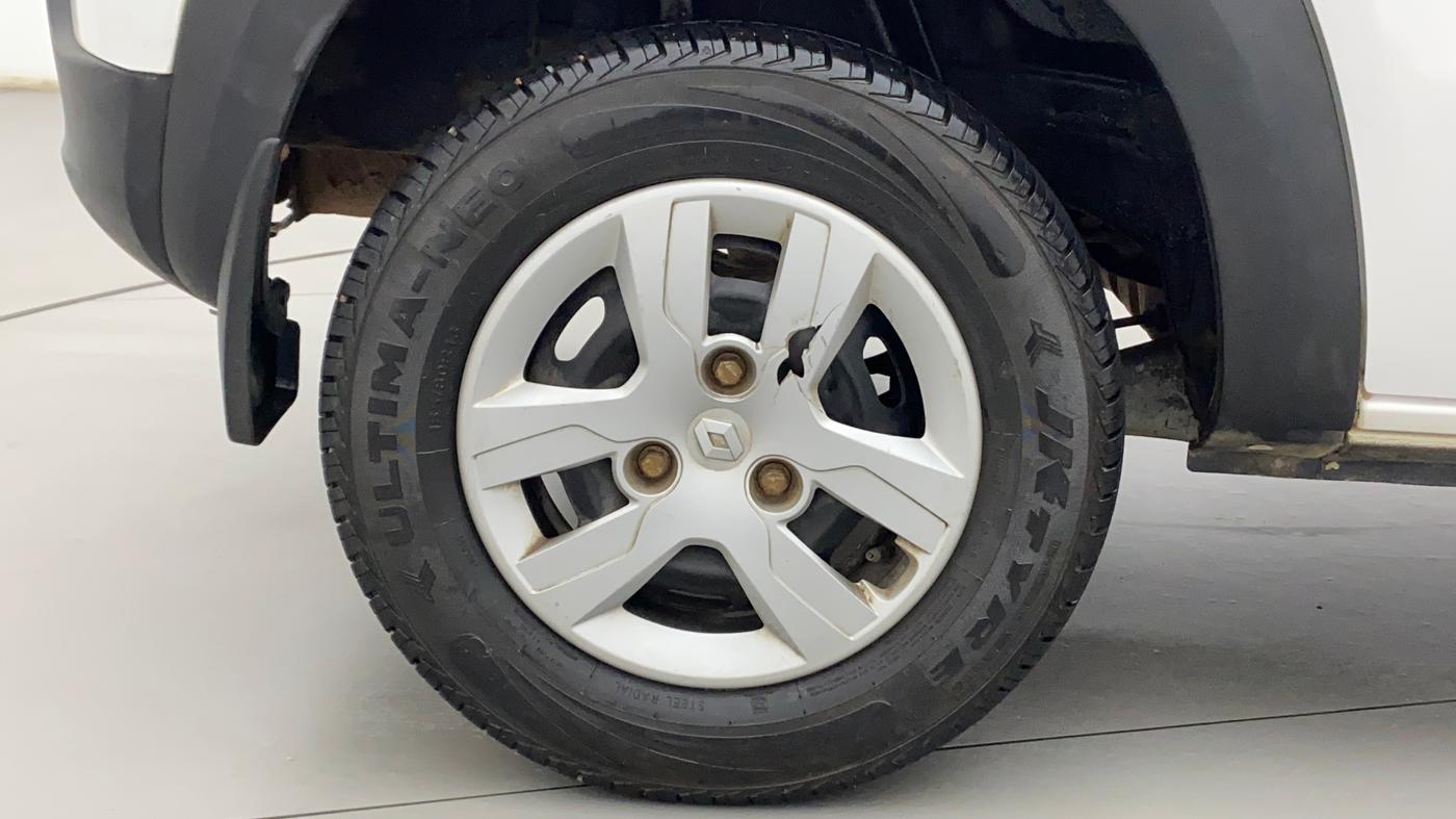 2015 Renault Kwid RXT 0.8, Petrol, Manual, 54,273 km, Right Rear Wheel