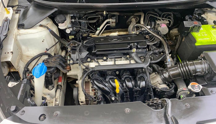 2017 Hyundai i20 Active 1.2 S, Petrol, Manual, 44,616 km, Engine View - Right