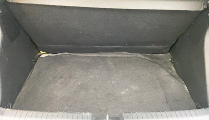 2017 Hyundai i20 Active 1.2 S, Petrol, Manual, 44,616 km, Boot Inside