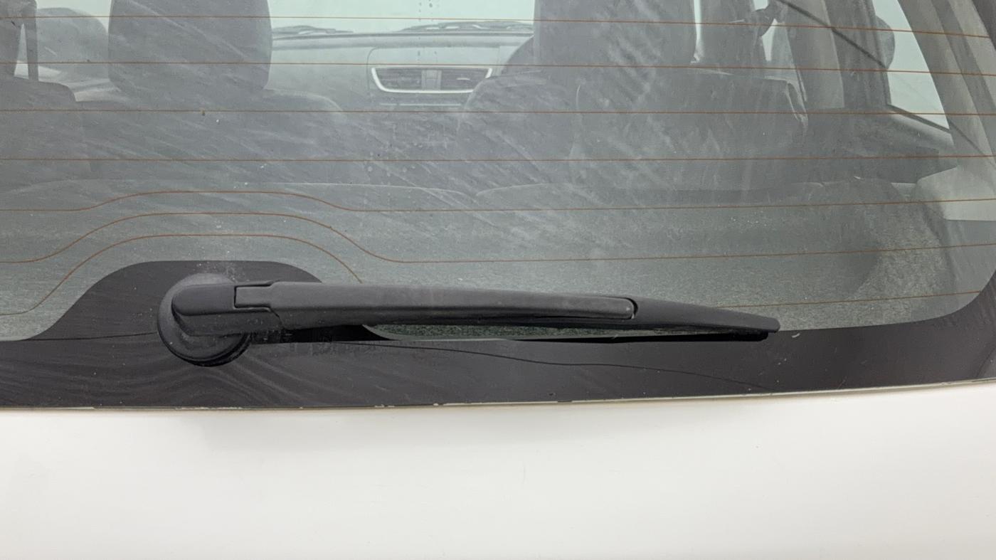 2016 Maruti Swift ZXI, Petrol, Manual, 65,394 km, Rear Wiper