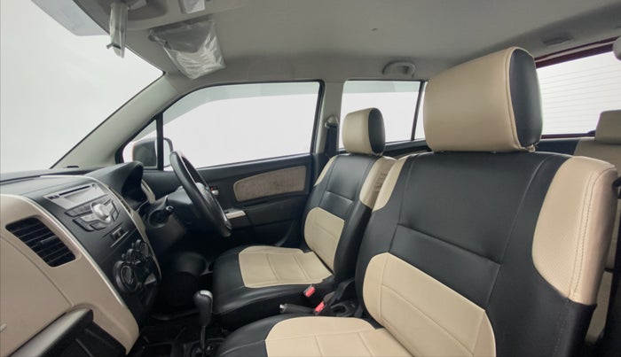 2016 Maruti Wagon R 1.0 VXI (O) AMT, Petrol, Automatic, 66,287 km, Right Side Front Door Cabin