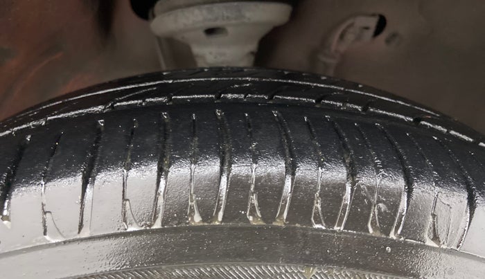 2016 Maruti Wagon R 1.0 VXI (O) AMT, Petrol, Automatic, 66,287 km, Right Front Tyre Tread