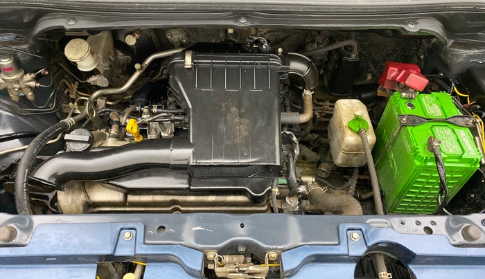 2010 Maruti Ritz LXI, Petrol, Manual, 62,568 km, Open Bonet