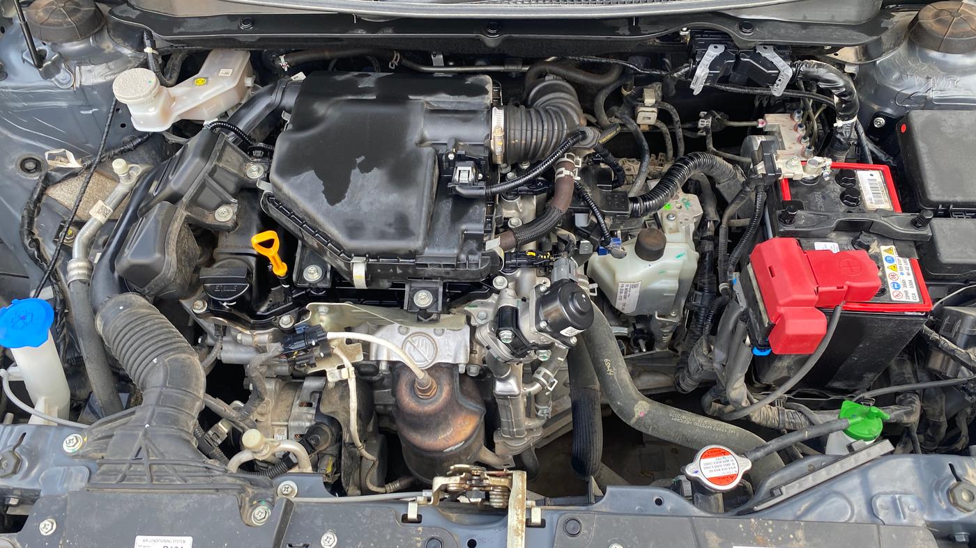 2025 Maruti Dzire ZXi AMT, Petrol, Automatic, 9,107 km, Engine View