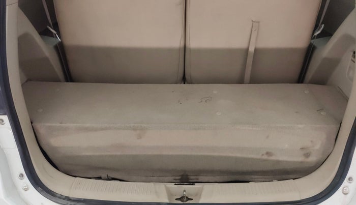 2020 Maruti Ertiga VXI CNG, CNG, Manual, 76,831 km, Boot Inside