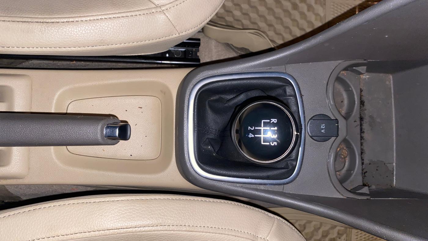 2019 Volkswagen Vento HIGHLINE DIESEL 1.5, Diesel, Manual, 88,035 km, Gear Lever