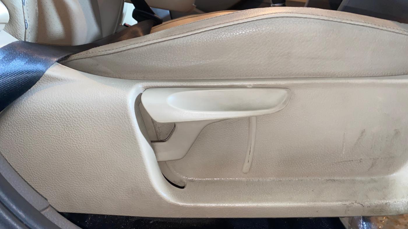 2019 Volkswagen Vento HIGHLINE DIESEL 1.5, Diesel, Manual, 88,035 km, Driver Side Adjustment Panel
